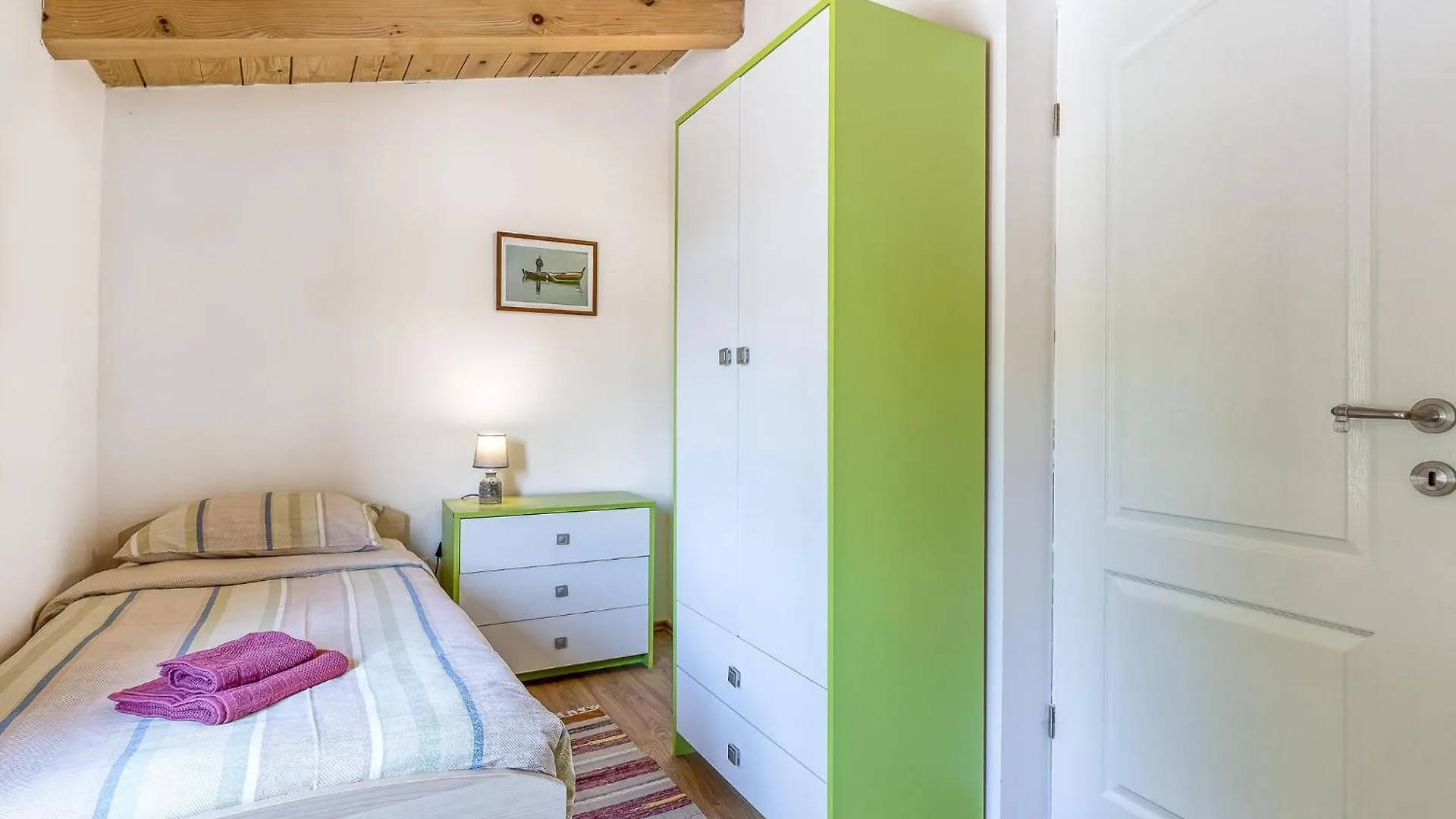 Gorgeous Home In Kanfanar With Private Swimming Pool, Can Be Inside Or Outside 0*,