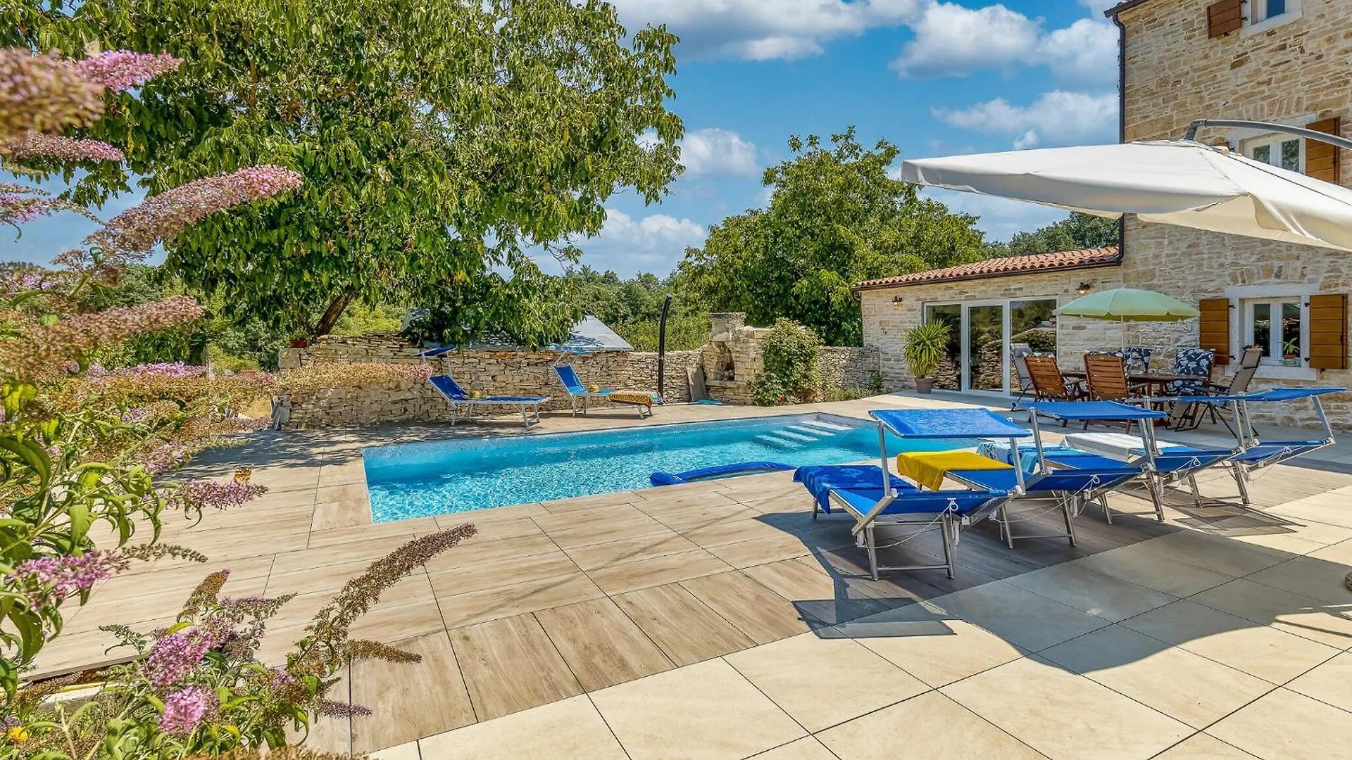 Holiday home Gorgeous Home In Kanfanar With Private Swimming Pool, Can Be Inside Or Outside