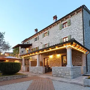 Casa Rustica Dva Baladura Bed & Breakfast